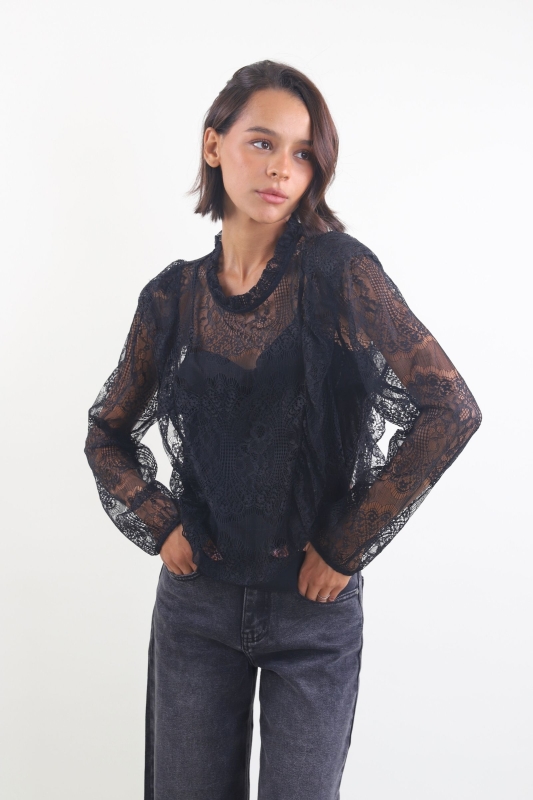 Schwarze Spitzenbluse mit Volants